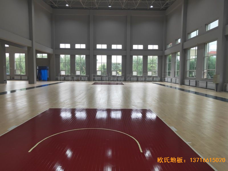 遼寧沈陽于洪機(jī)場(chǎng)體育木地板鋪裝案例