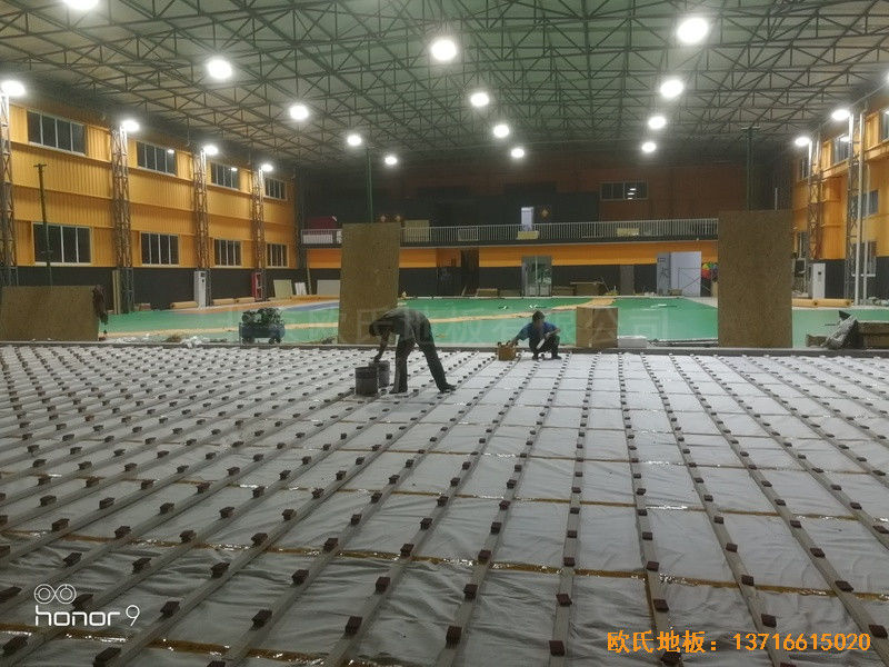 上海衛清東路弄麥子俱樂部運動木地板鋪裝案例1