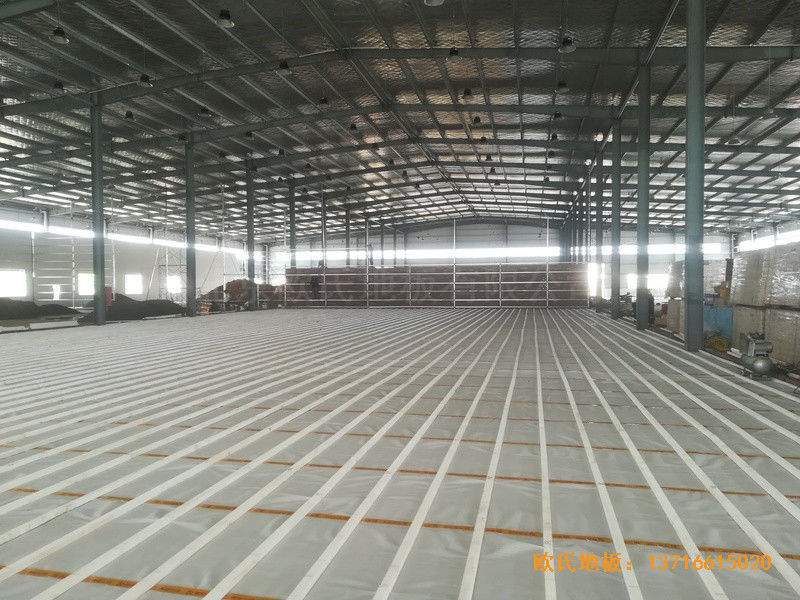 江西宜春袁州區籃球館體育地板施工案例1