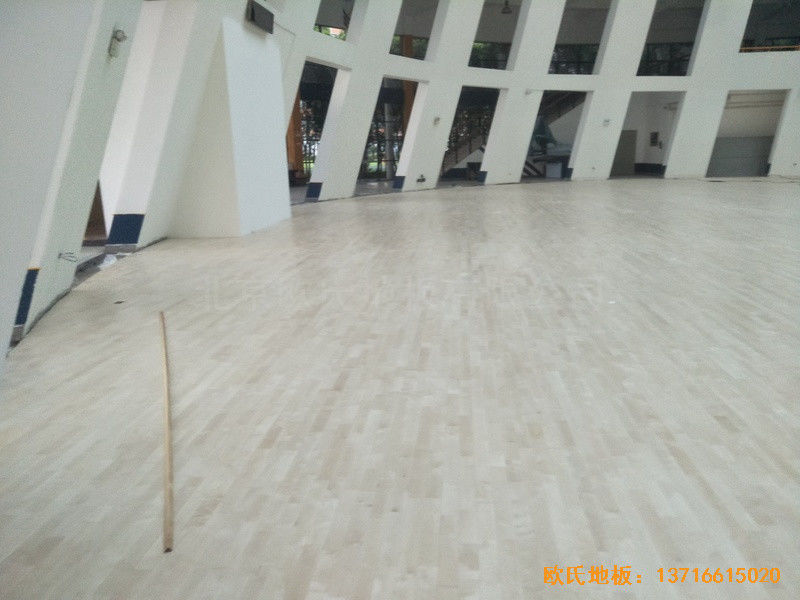 浙江寧波諾丁漢大學體育館體育地板施工案例3