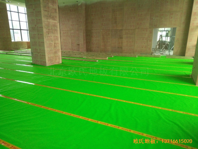 福建泉州海關橋南運動場體育地板鋪裝案例3