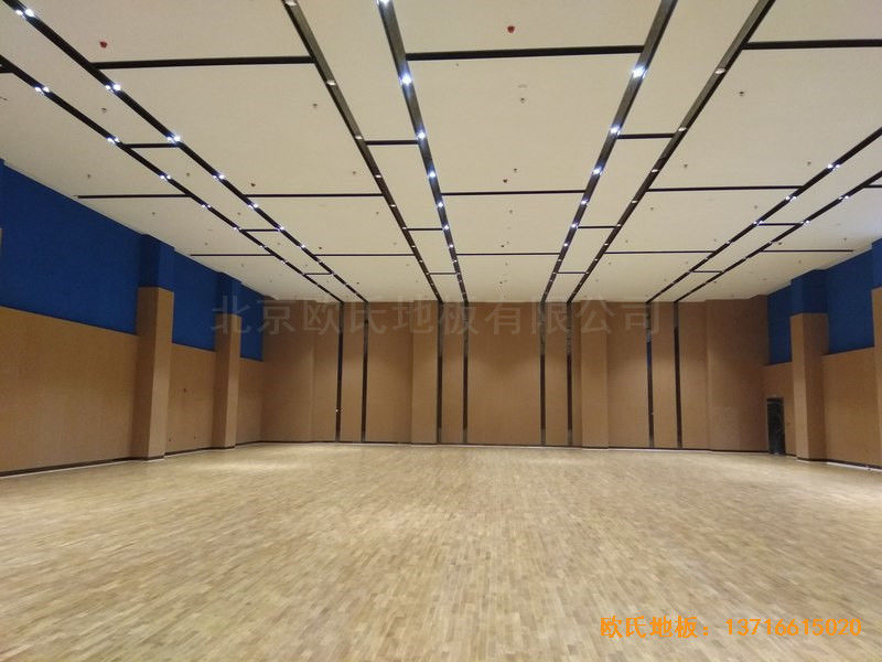 山東臨沂掌舵會所運動館運動木地板鋪設案例5