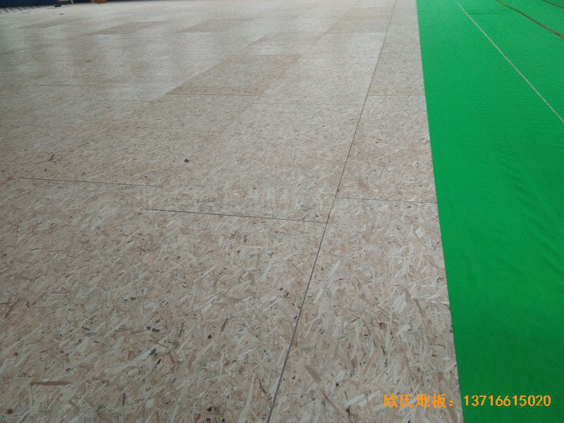 山東李滄徐水路小學籃球館運動地板安裝案例2