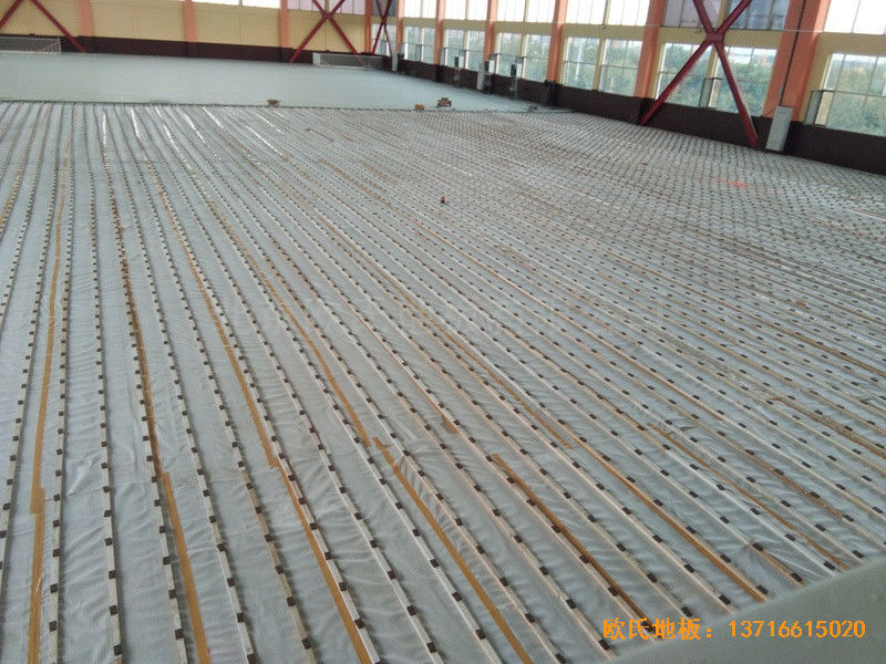 山東濟南章丘雙語學?；@球館體育地板施工案例1