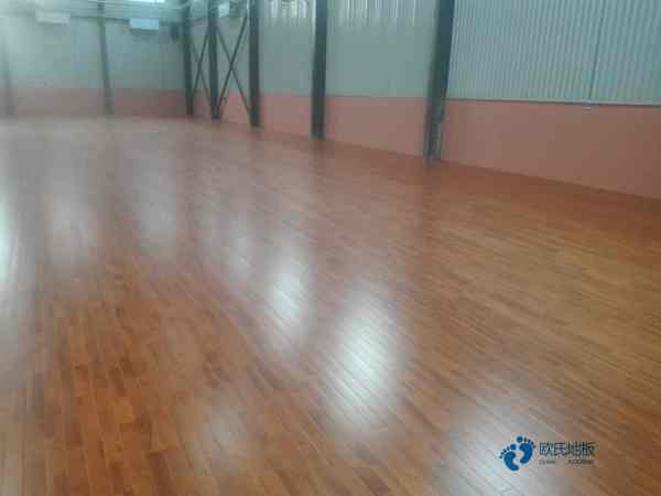 體育木地板鋪裝如何省錢(qián)