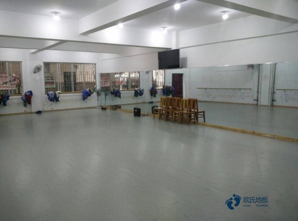 運動木地板誰來安裝比較好