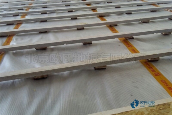 運動木地板產(chǎn)品維護及材質(zhì)選擇