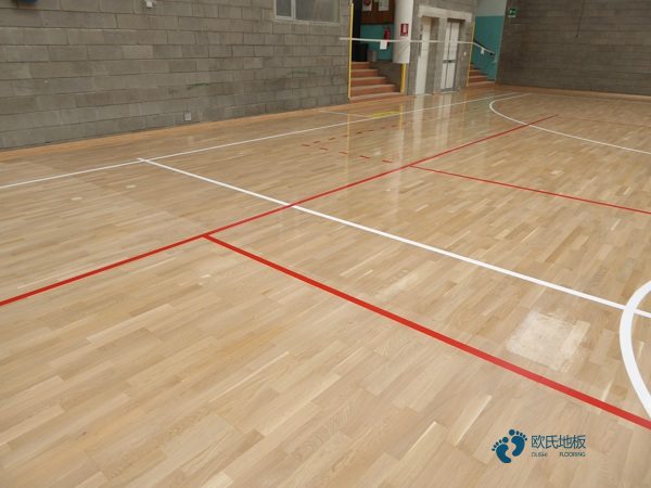 室內籃球館木地板怎樣安裝2