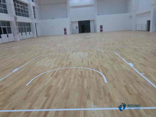 運動籃球地板哪個牌子環(huán)保1