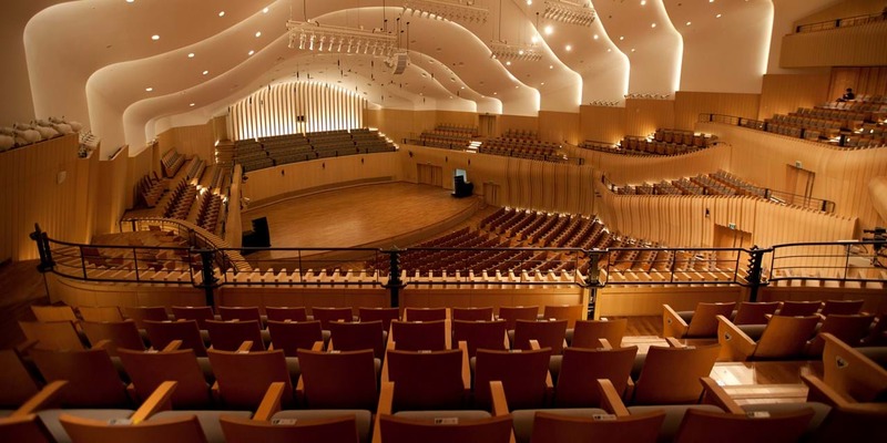 學校俄勒岡松舞臺體育場地地板施工工藝2