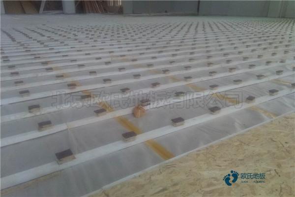 中學運動木地板施工2