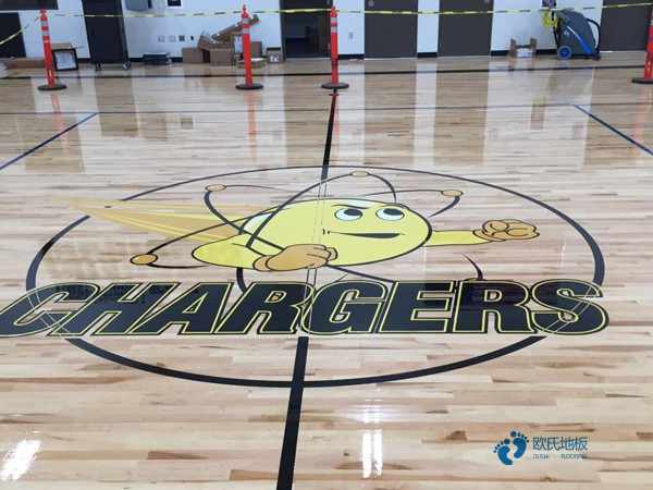 定做運動籃球木地板價位