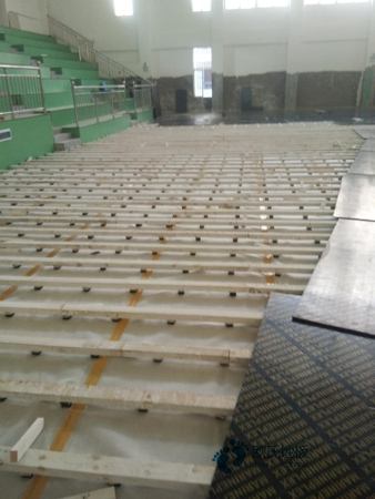 運(yùn)動木地板施工所1