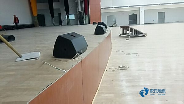 運(yùn)動(dòng)木地板施工前基礎(chǔ)要求2