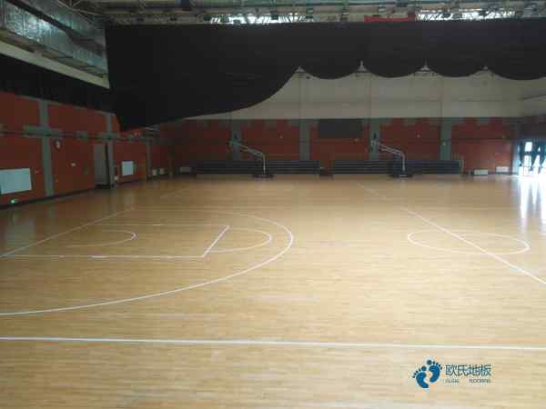 國產(chǎn)運(yùn)動籃球木地板哪個牌子性價比高