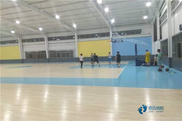 運動實木地板滿鋪施工工藝1